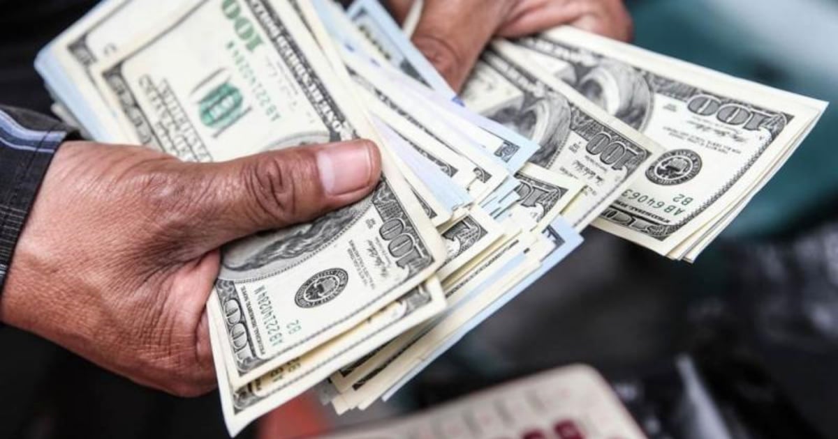 El dólar muestra una inesperada recuperación en el mercado paralelo cubano