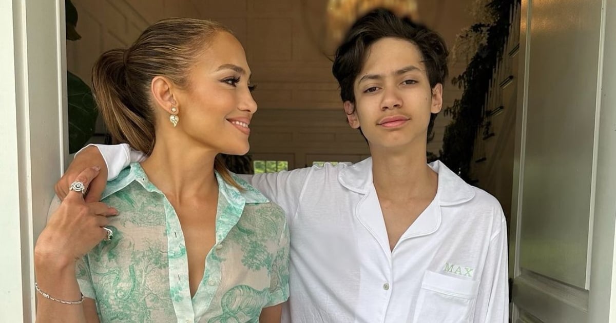 Jennifer Lopez y su hijo Max © Instagram / Jennifer Lopez