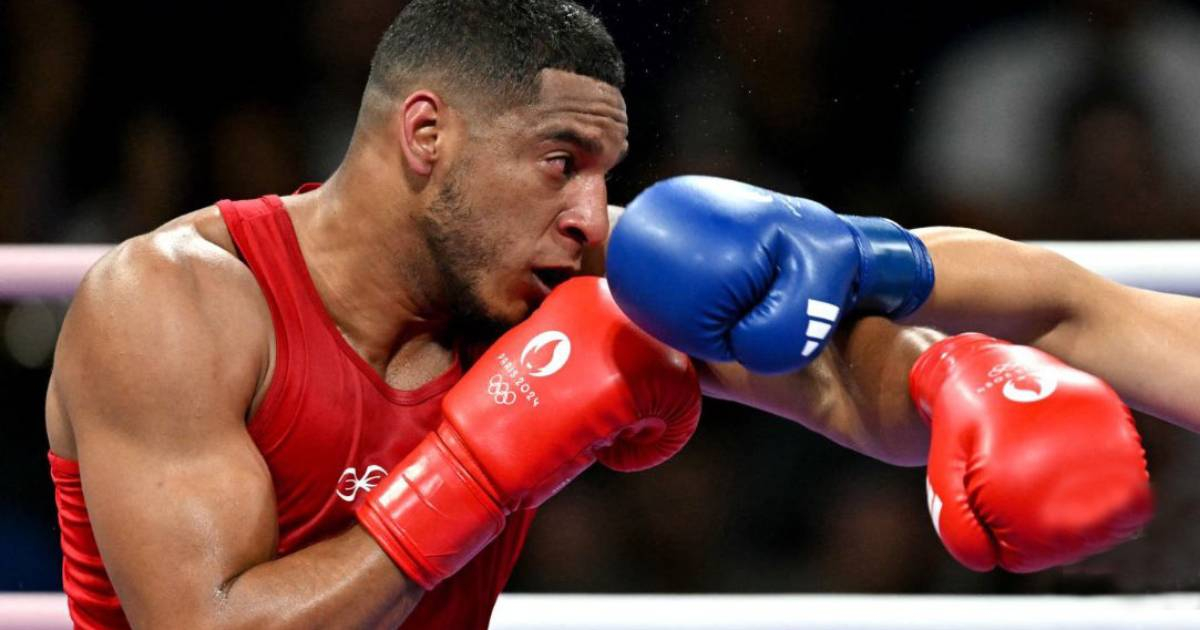 Cuban Boxer Enmanuel Reyes Pla Secures Medal for Spain