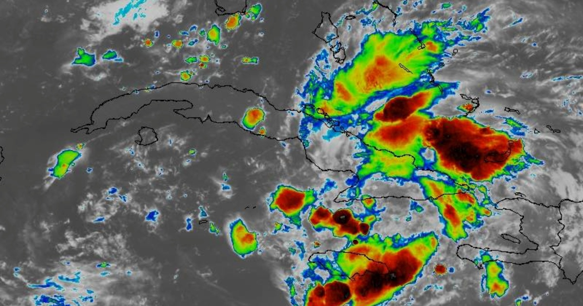 Lluvias y tormentas eléctricas afectan el oriente de Cuba debido a onda tropical