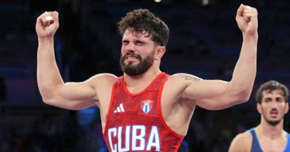 Luchador cubano Luis Orta se lleva el bronce en los Juegos Olímpicos de París