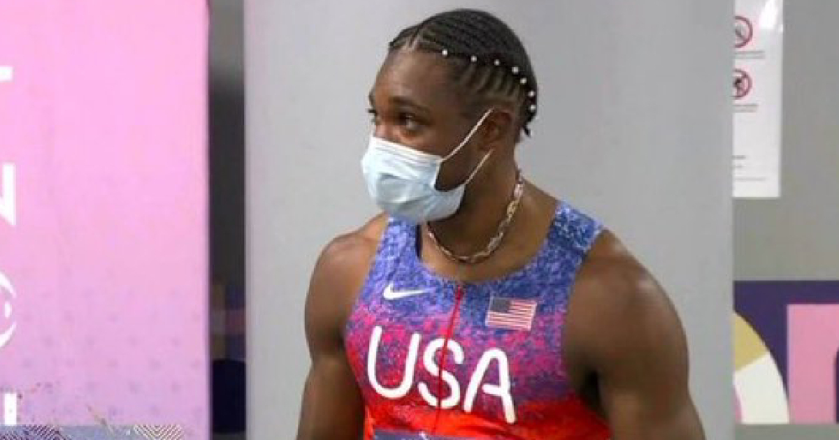 Noah Lyles desafía al COVID-19 y se queda con el bronce en los 200 metros