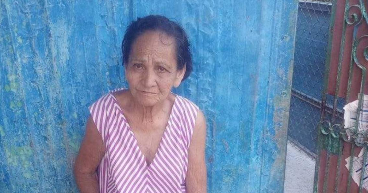 Missing Elderly Woman in Santiago de Cuba: Community Seeks Family Help