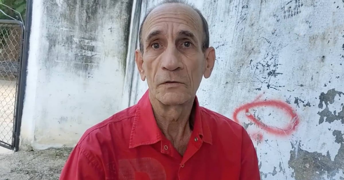 Professor Pedro Albert Refuses to Wear Prison Uniform in Havana Jail