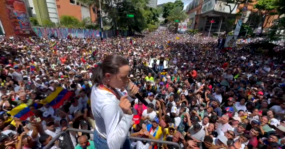 María Corina Machado en manifestación tras las elecciones © Captura de video X / @MariaCorinaYA