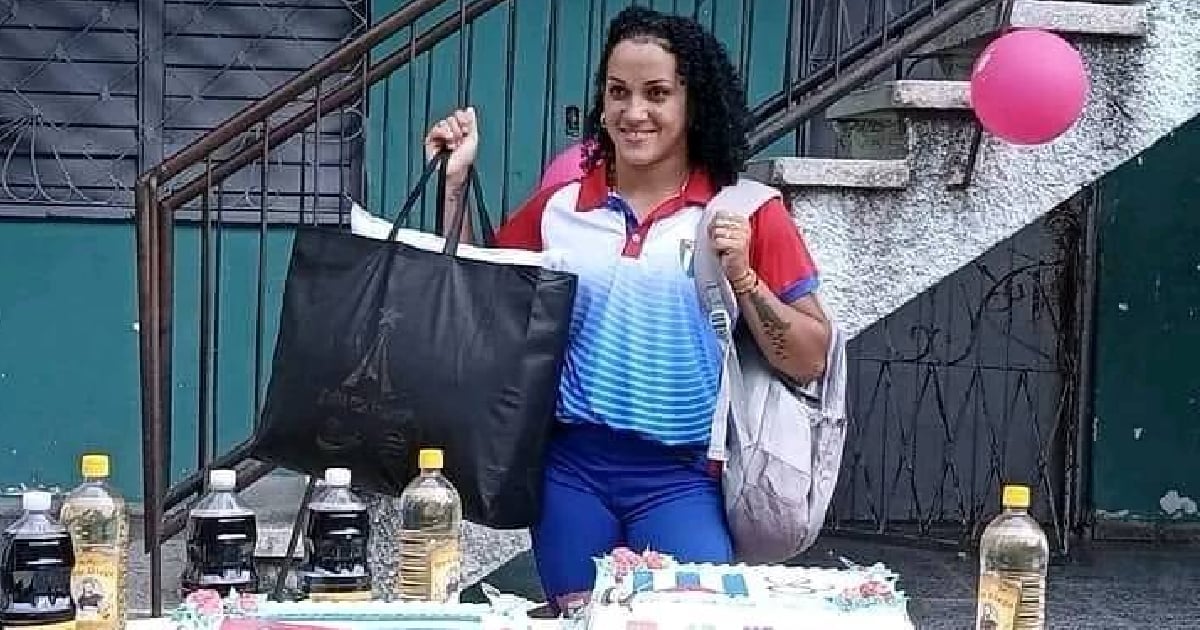 Yusneilys Guzmán Receives Warm Welcome in Havana After Olympic Success