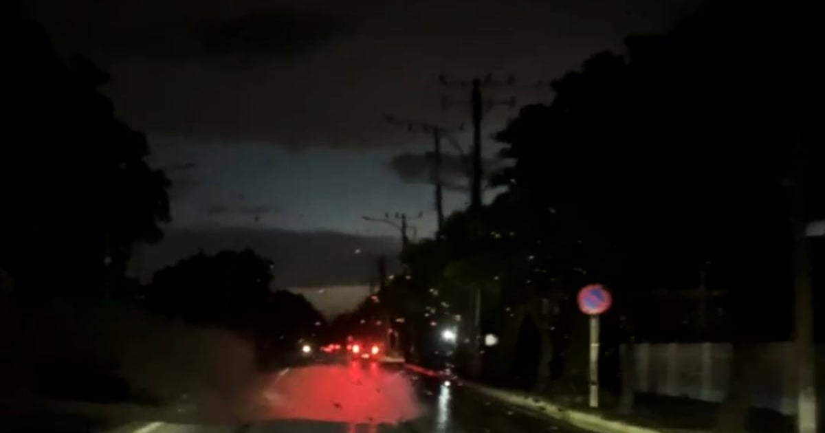 Power Outage in Varadero Caused by Lightning Strike: Matanzas Electric Company Resolves Issue Swiftly