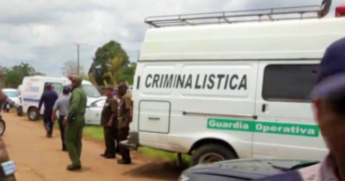 Vehículos de Criminalística y personal del MININT (foto de referencia) © Captura de YouTube/Canal Caribe