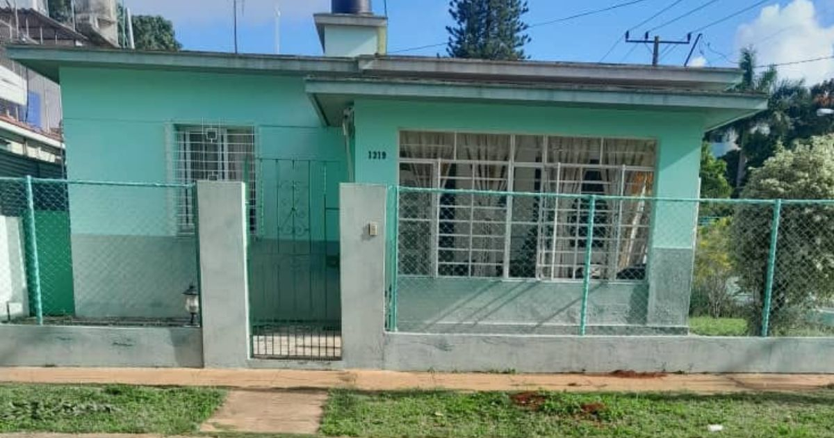 House in Havana Listed for $120,000: "Is It in Cuba or Florida?"