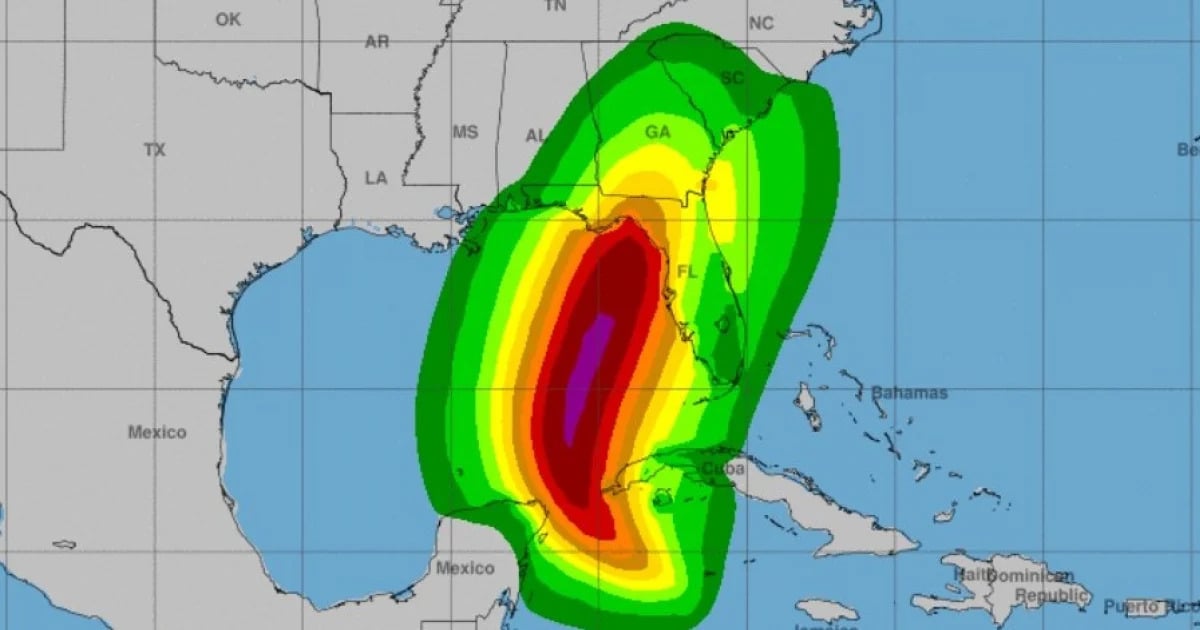 Mapa con el pronóstico de los vientos del ciclón tropical © nhc.noaa.gov