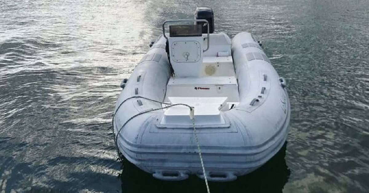 Abandoned Dinghy Found on Pinar del Río Coast