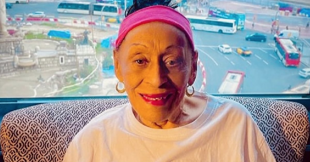 Díaz-Canel wishes Omara Portuondo a speedy recovery: “You are a legend”