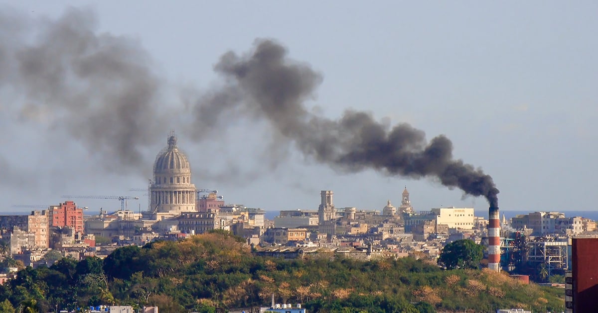 Chimenea de Tallapiedra © CiberCuba