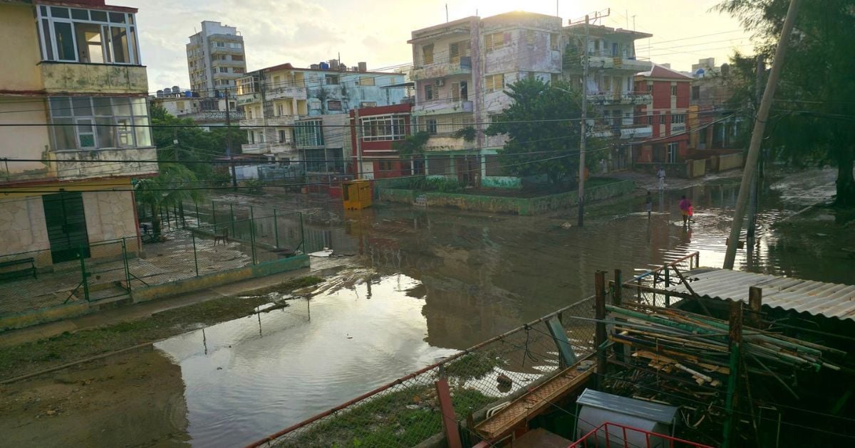 Inundaciones en La Habana © Facebook / Mildrey Ruiz