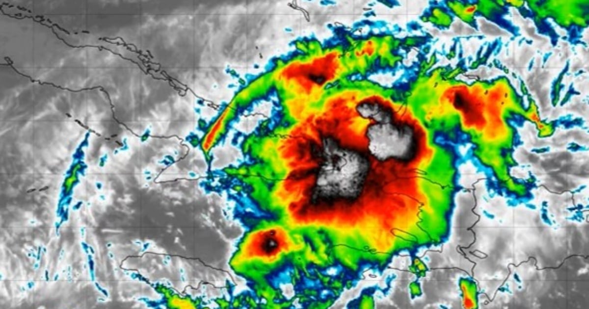 Tormenta tropical Oscar sobre el oriente de Cuba © NOAA