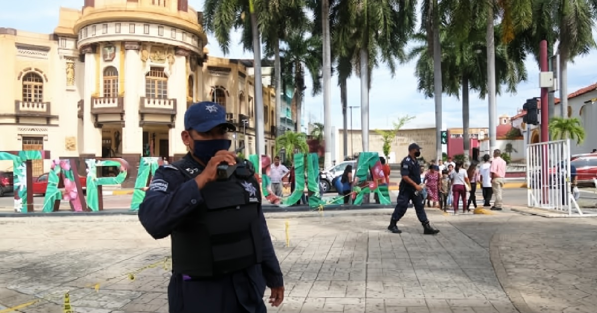 Cubans Seek to Expedite Immigration Procedures at Mexico's Border Ahead of U.S. Elections