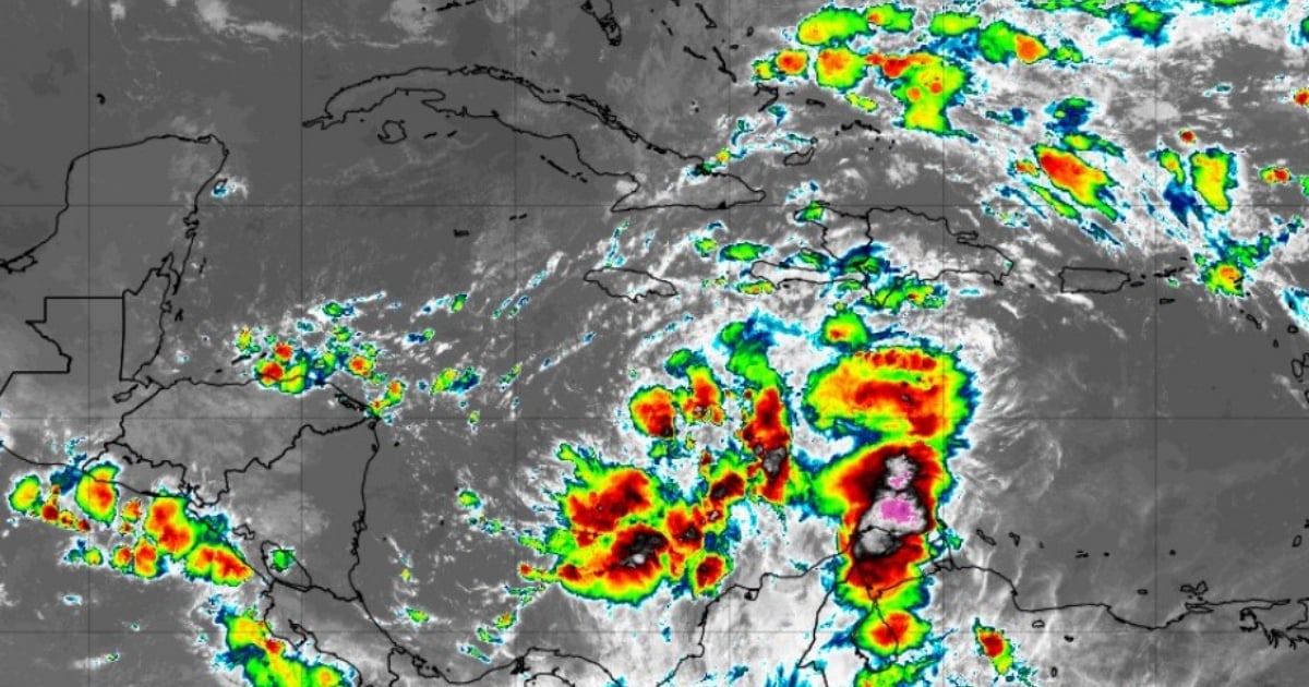 Se forma Depresión Tropical 18 en el Caribe: Vigilancia de huracán para varias provincias cubanas