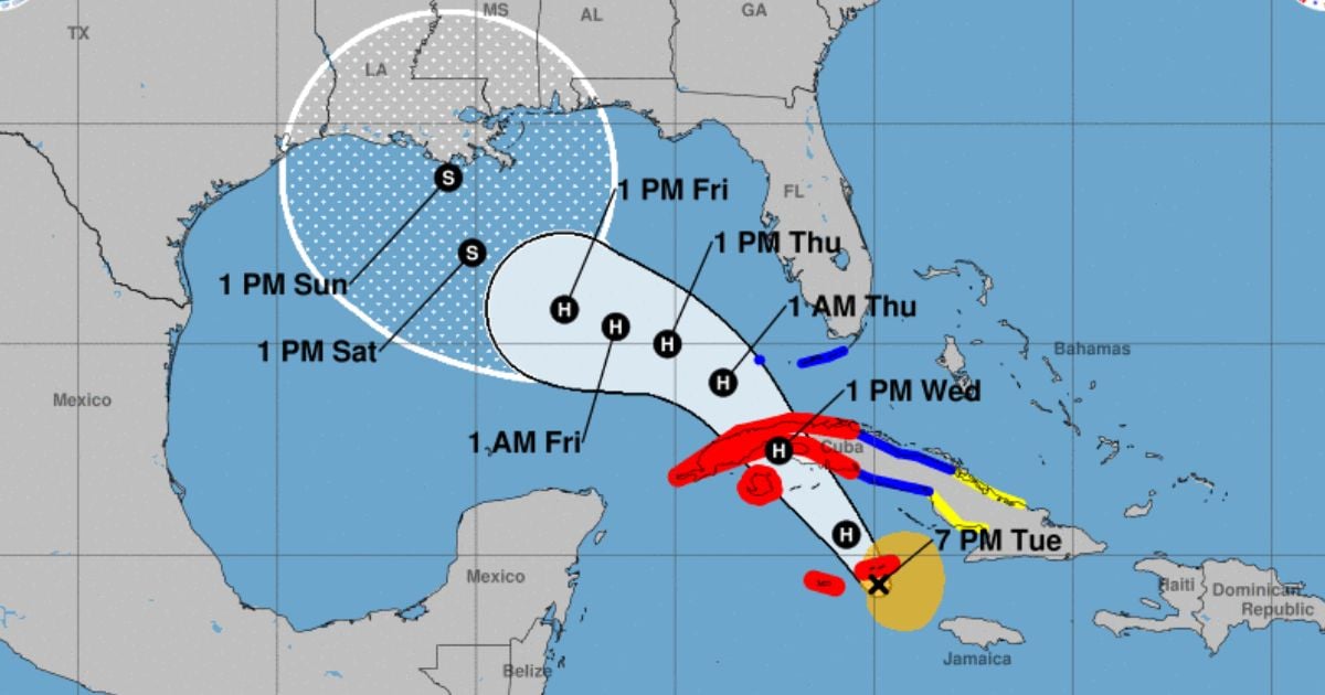 Trayectoria de la tormenta tropical Rafael © NOAA