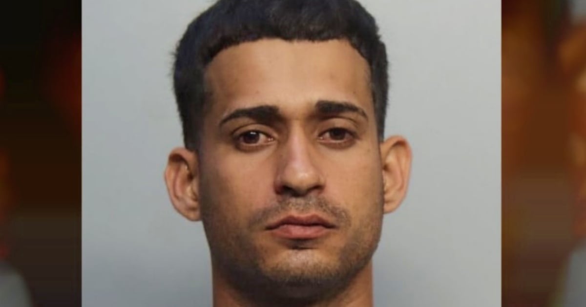 Miami Man Faces Multiple Charges for Indecent Exposure and Voyeurism Incidents