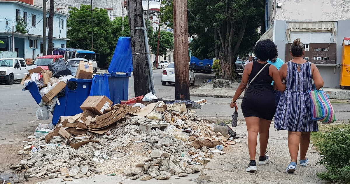 Havana Struggles to Return to Normal: Power Outages, Water Shortages, and Mounting Trash Alarm Residents