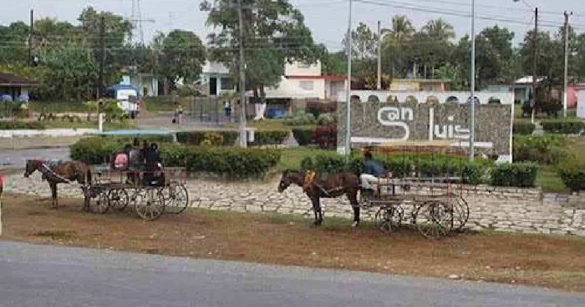 Despair in Santiago de Cuba: Communities Endure Over 10 Days Without Power