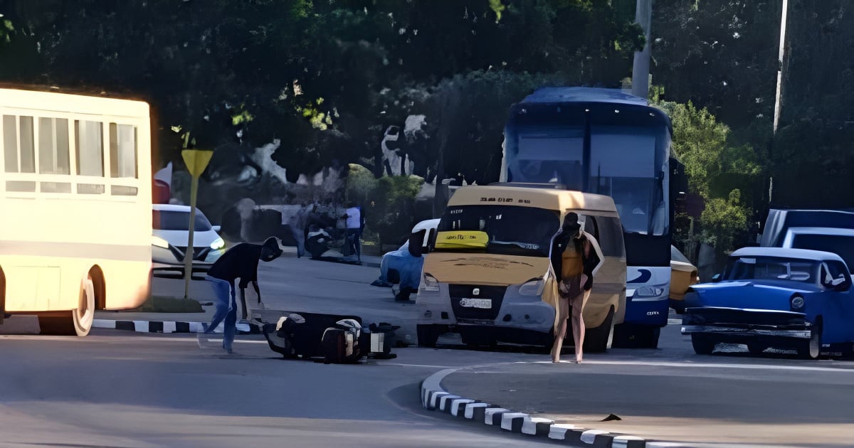 Motorcyclists Injured Due to Oil Spill at Havana Roundabout