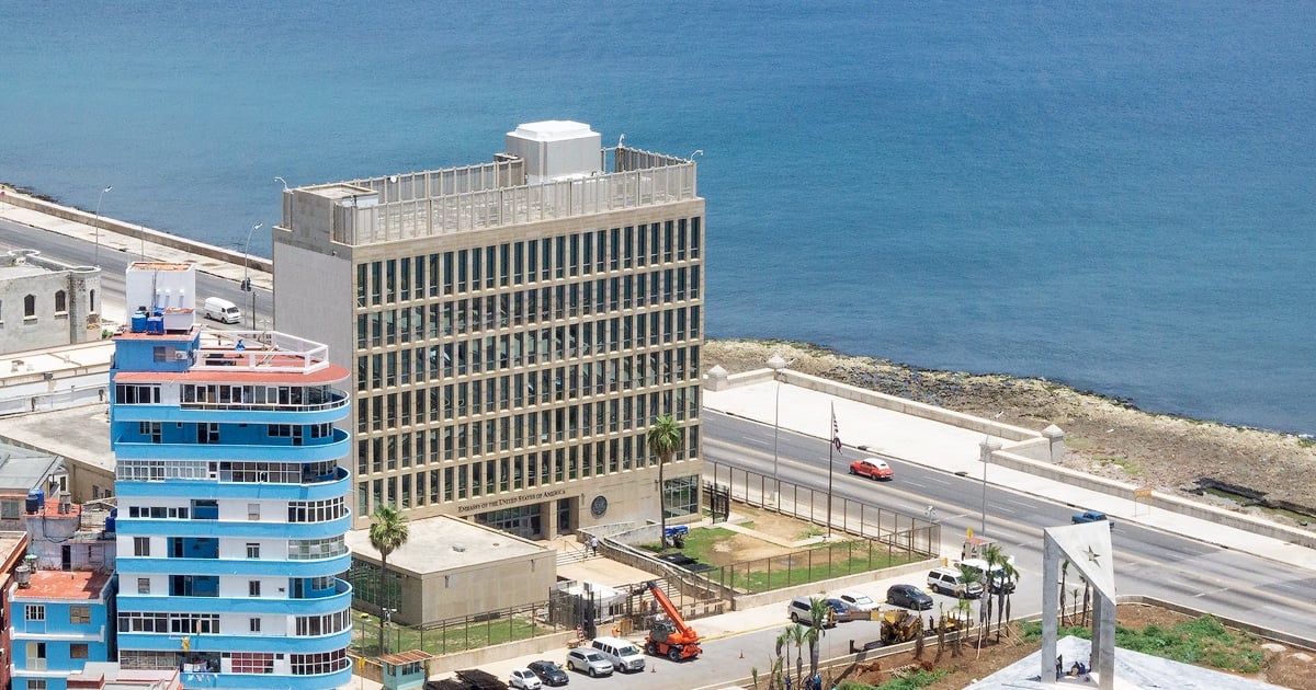 U.S. Embassy in Cuba Sparks Debate by Acknowledging Anti-Embargo Comment