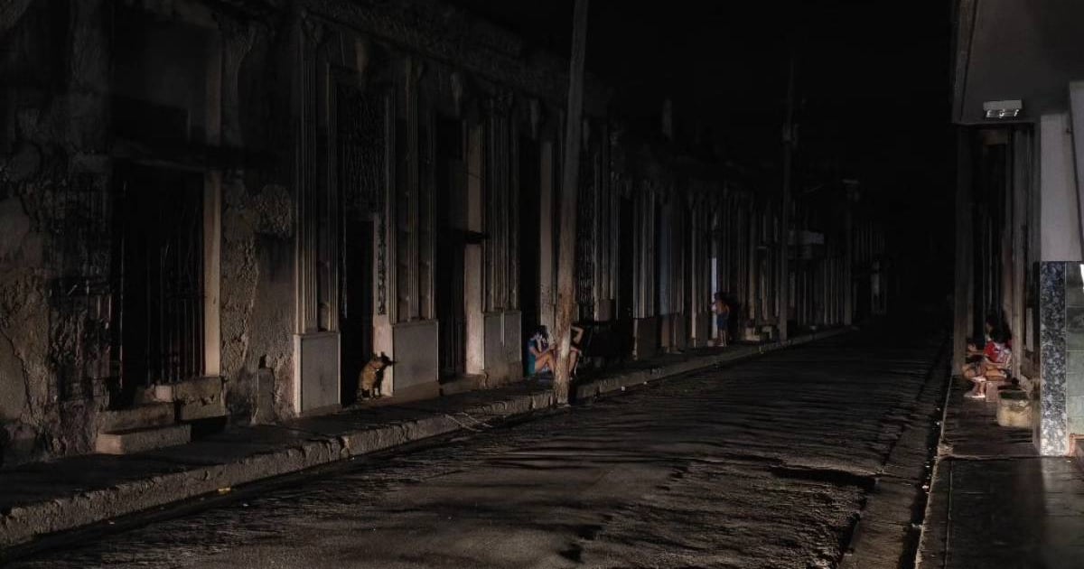 Cuba Faces Darkness: Government Enforces 72-Hour Blackouts in the 21st Century