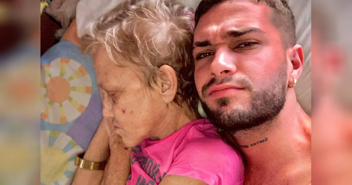 Mother of Cuban Youth Who Inspired Thousands with Cancer Battle Passes Away