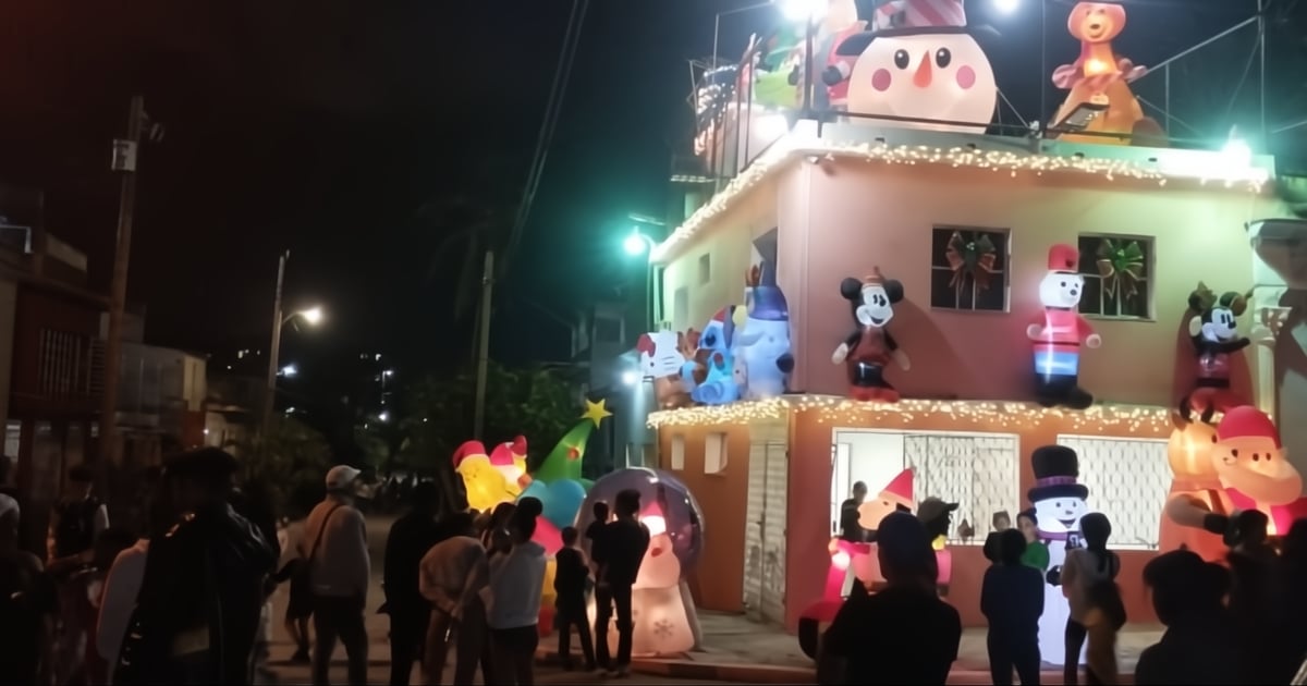 Decoración navideña en una casa de La Habana © Facebook / Mario Vallejo