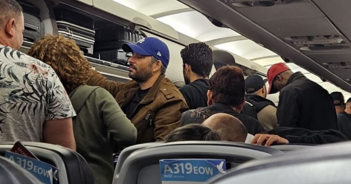 Luis Silva Spotted on Flight to the U.S.: Is He Leaving Cuba for Good?