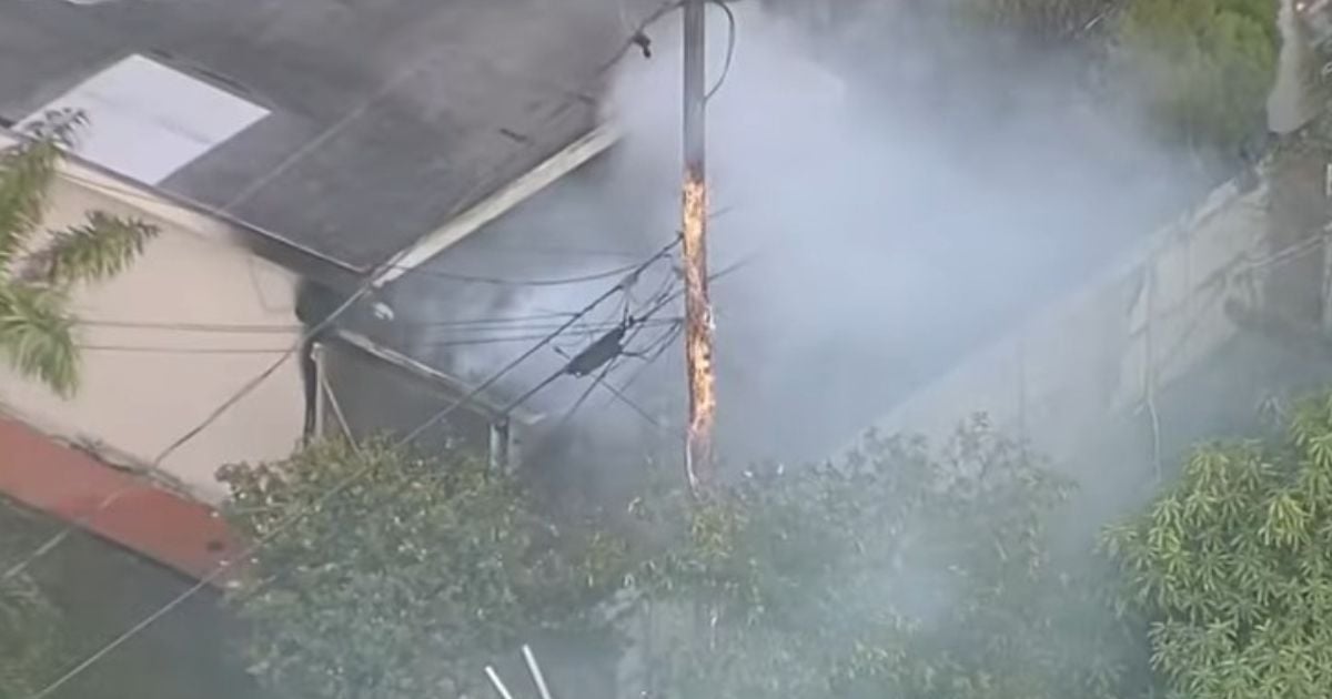 Incendio en Hialeah deja sin vivienda a pareja de ancianos © Captura YouTube / Telemundo 51