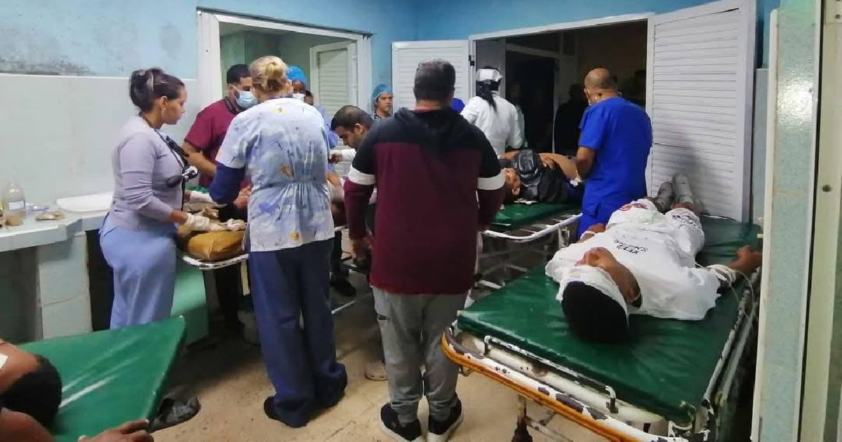 Two Critically Injured, Two Seriously Hurt in Camagüey Bus Collision