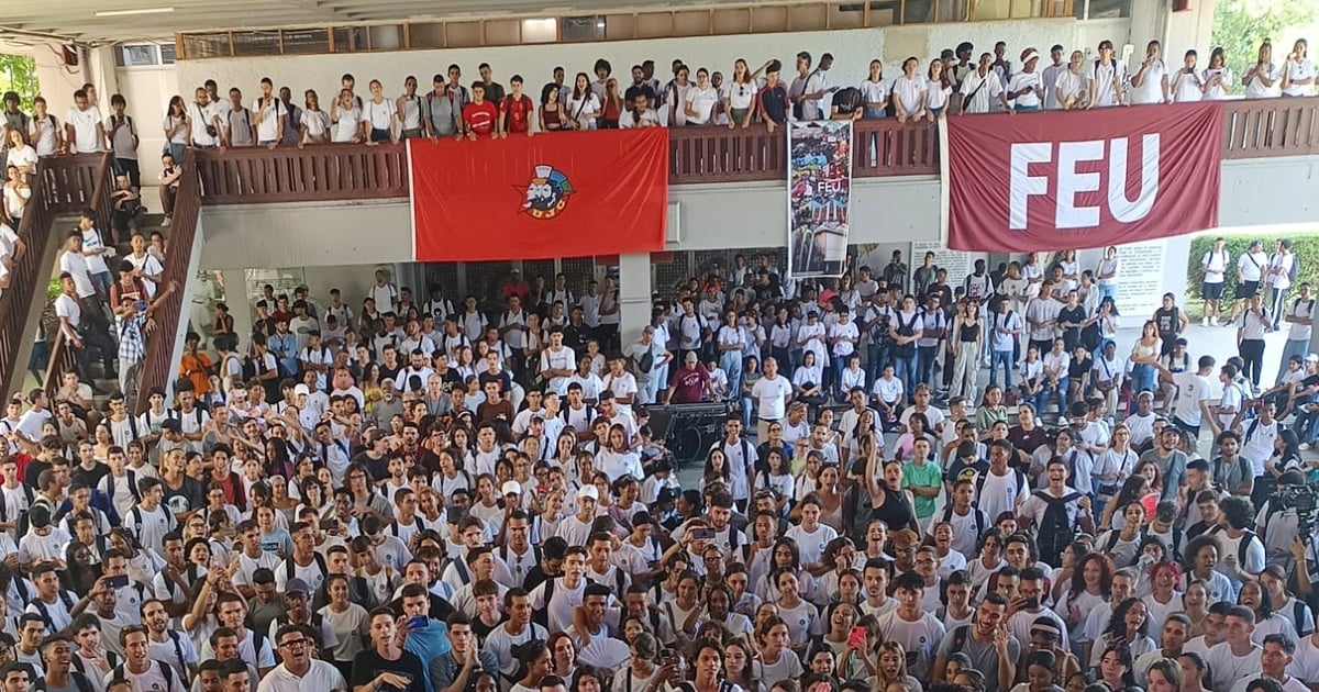 CUJAE Students Demand ETECSA Accountability: Call for Respect and Concrete Solutions