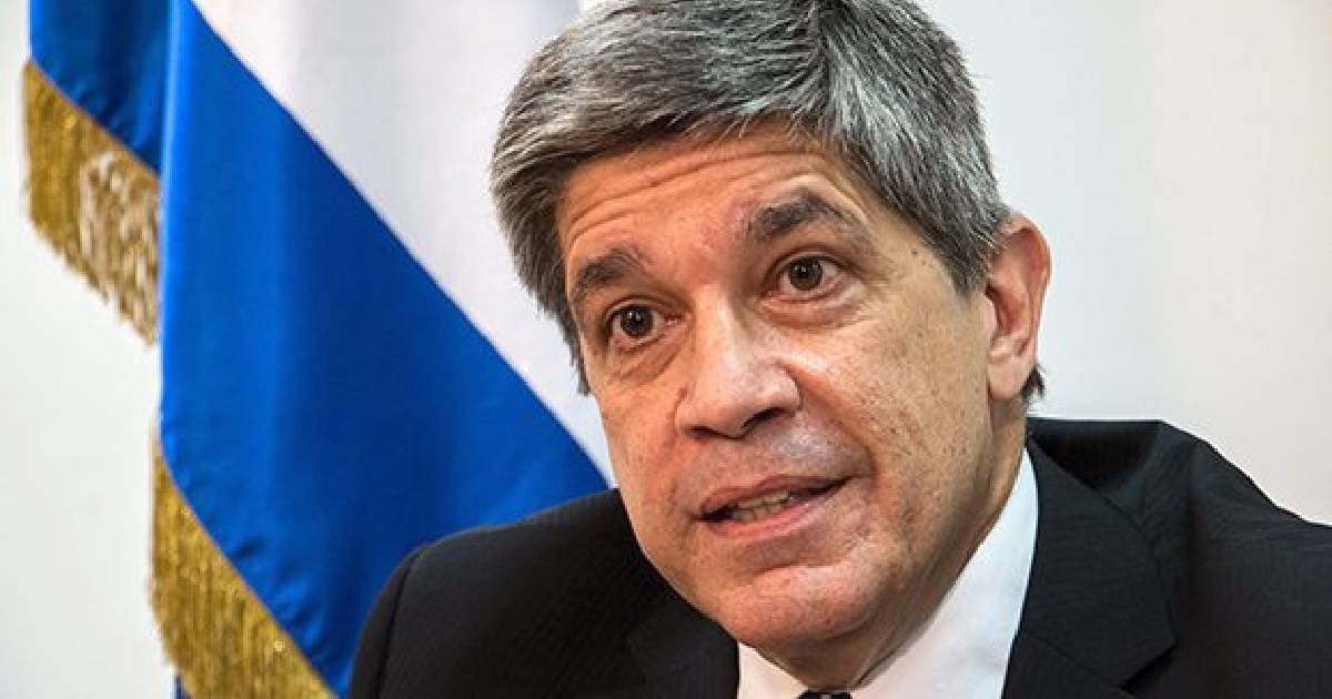 Cuban Government Deflects Economic Criticism, Blames U.S. Embargo Again
