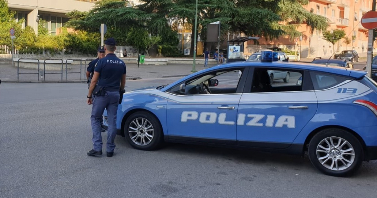 Policía italiana (Imagen de referencia) © Facebook / Questura di Benevento