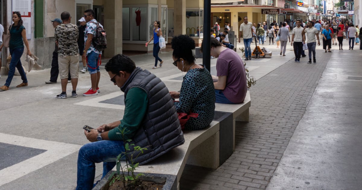 ETECSA Justifies New 2 GB Plan: “This is Our Current Offering”