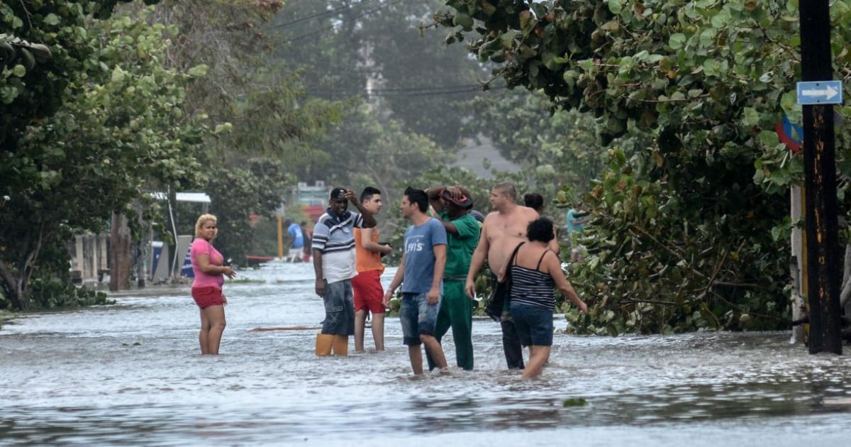 Cuban Meteorology Faces Crisis: Low Wages and Exodus Threaten a Vital Sector