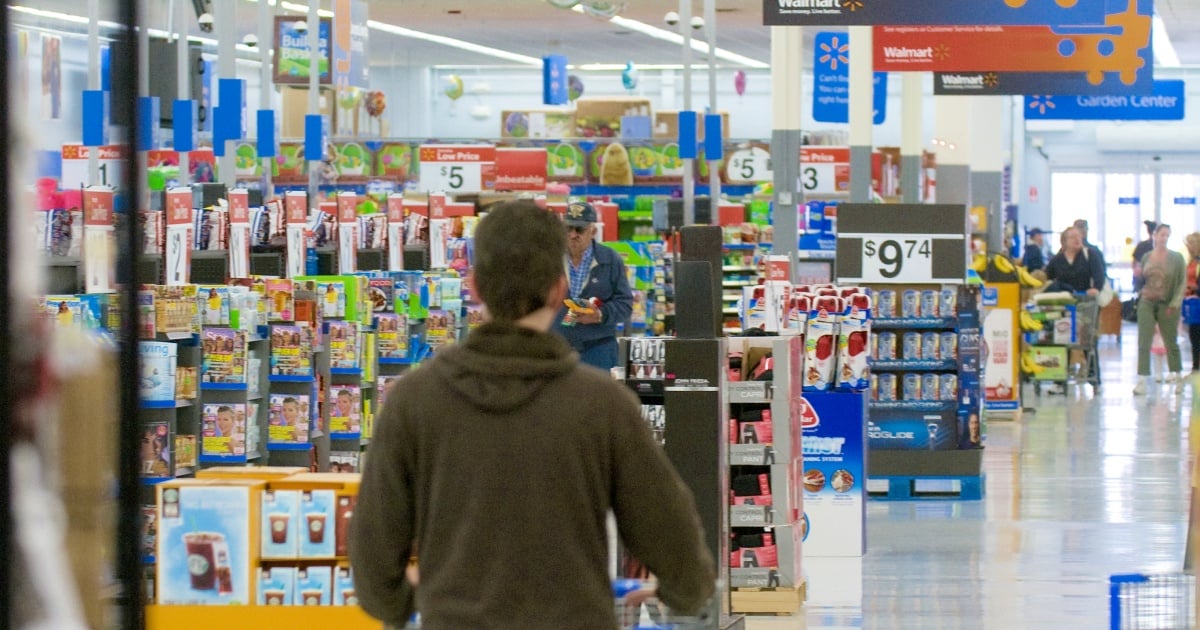 Walmart retira más de 850,000 termos por “grave riesgo de lesiones”