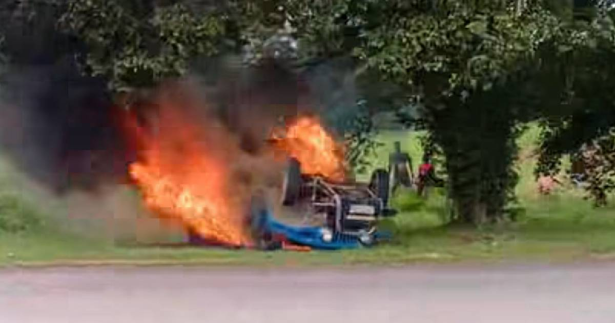 Car Overturns and Catches Fire on Highway to Pinar del Río: Three Seriously Injured