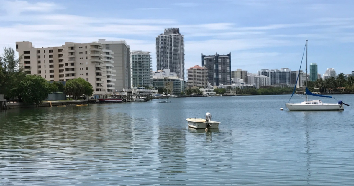 Coast Guard Halts 13 Miami Boat Trips, Warns Against Renting Unlicensed Vessels