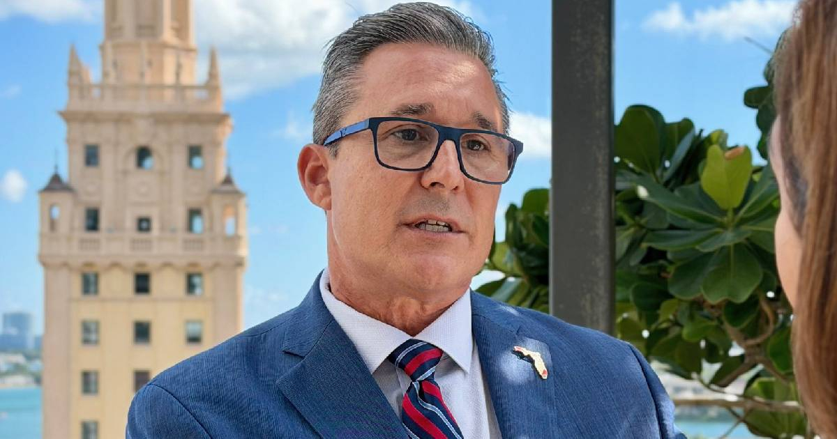 Senator René García calls for a halt to the deportations of immigrants with legal protection and honest lives