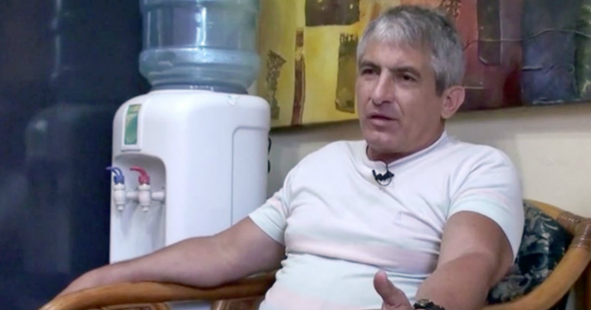 Juan Pablo Roque, Ex-Cuban Air Force Pilot and Notorious Spy, Dies at 70