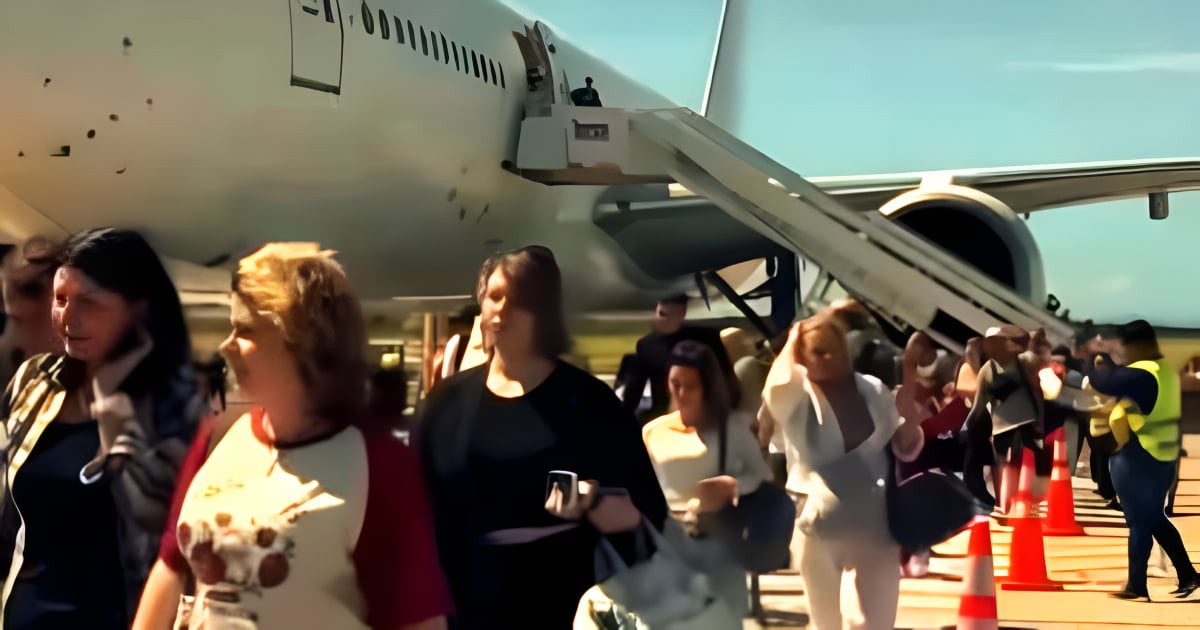 Russian tourists are choosing Cuba over Venezuela due to air travel restrictions and tensions in the Caribbean