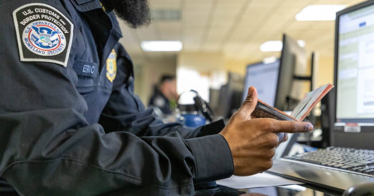 A Cuban recounts the interrogation he faced upon returning to the U.S. after the new Green Card reviews ordered by Trump