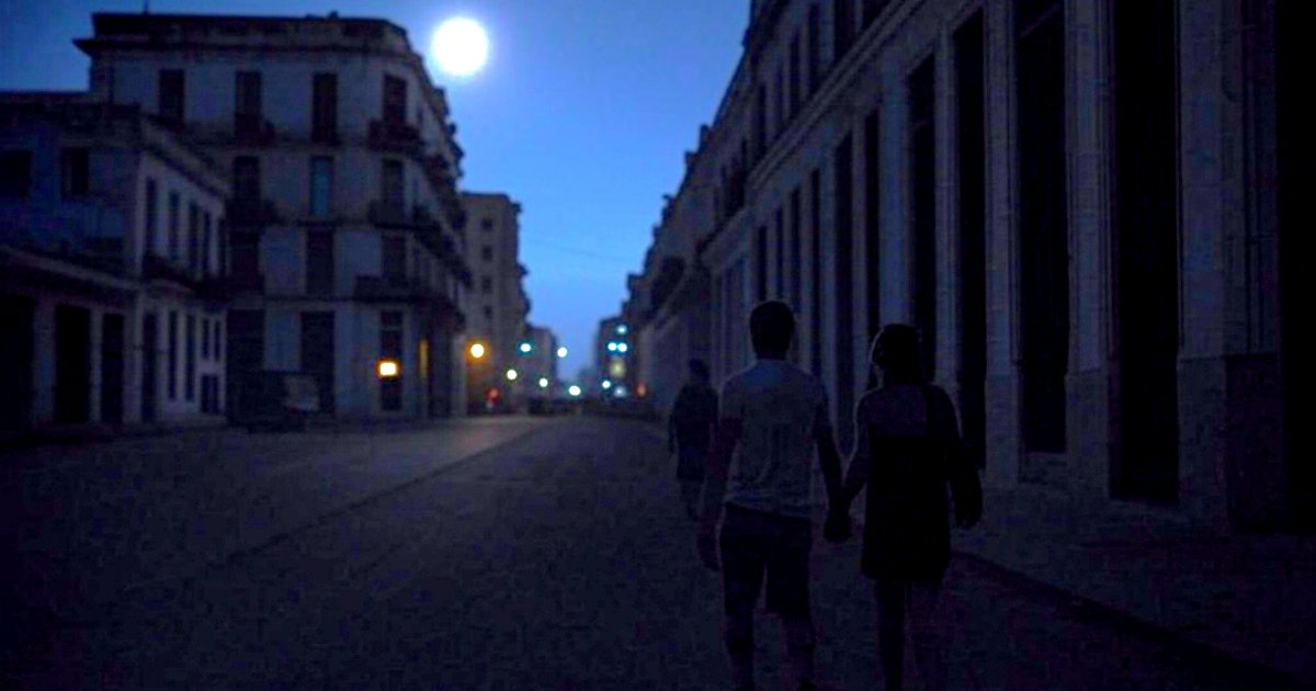 Cuba faces another day of widespread blackouts due to a deficit exceeding 2,000 MW