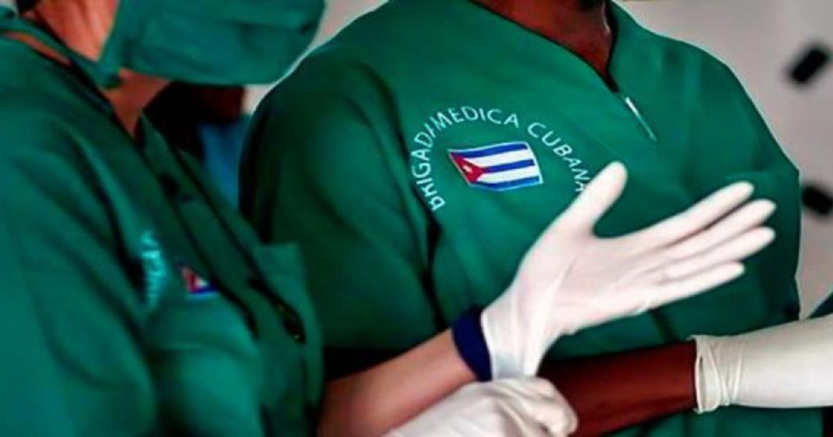 Cuba's Doctor Exodus: Over 30,000 Physicians Lost Since 2021