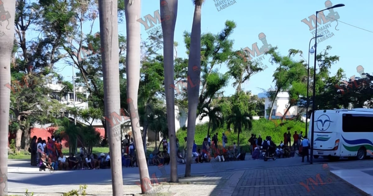 Explosive Rumor Sparks Crowd: Cubans Flock to Hotel Santiago Over Ignacio Giménez’s "Aid" Promise