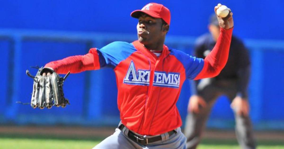 Controversy Strikes Again: Artemisa Coach Clarifies Incident with Pitcher in Cuba's National Series