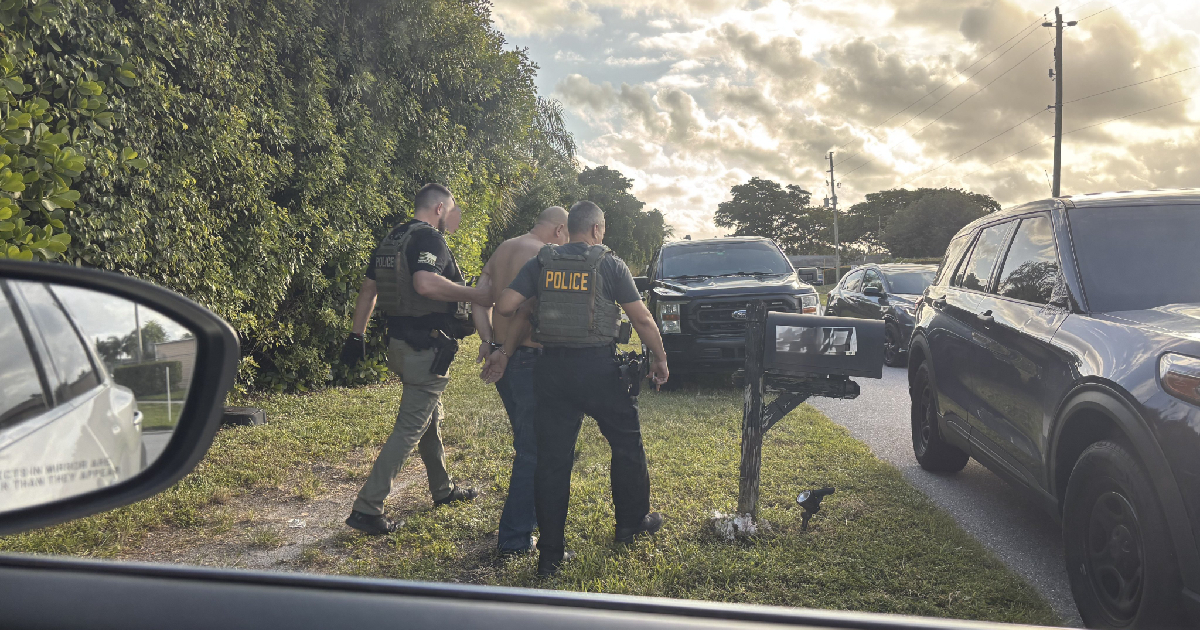 USCIS confirms the detention in Florida of four Cubans who have had deportation orders for years